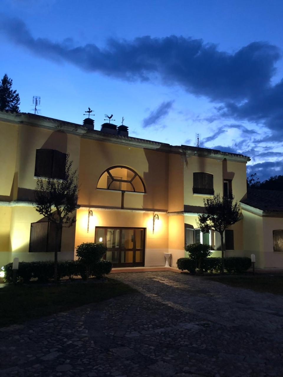 Borgo Villa Maria Monticchio  Kültér fotó